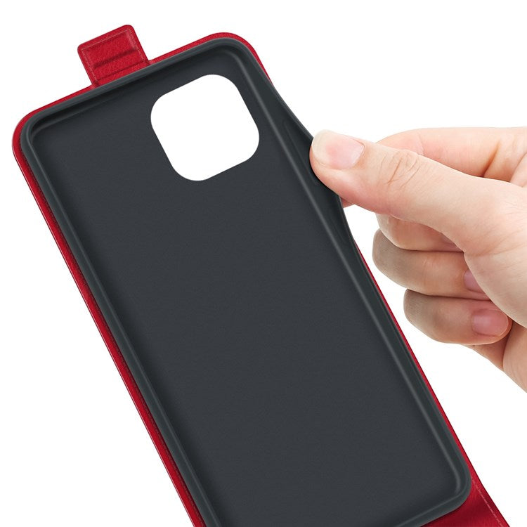 For iPhone 14 Plus 6.7 inch Impact Proof Vertical Flip Case Crazy Horse Texture PU Leather Magnetic Clasp Phone Cover with Card Holder - Red