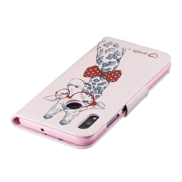 Pattern Printing PU Leather Flip Cell Phone Case for Huawei P Smart (2019) / Honor 10 Lite - Giraffe Wearing Glasses