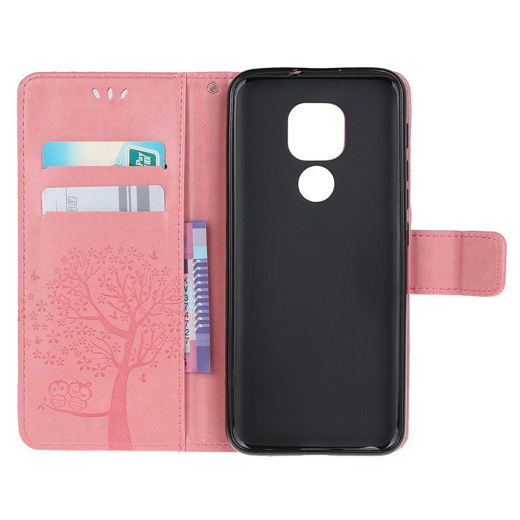 Stylish Imprint Tree and Owls Wallet Leather Phone Protector for Motorola Moto G9 Play / Moto E7 Plus - Pink