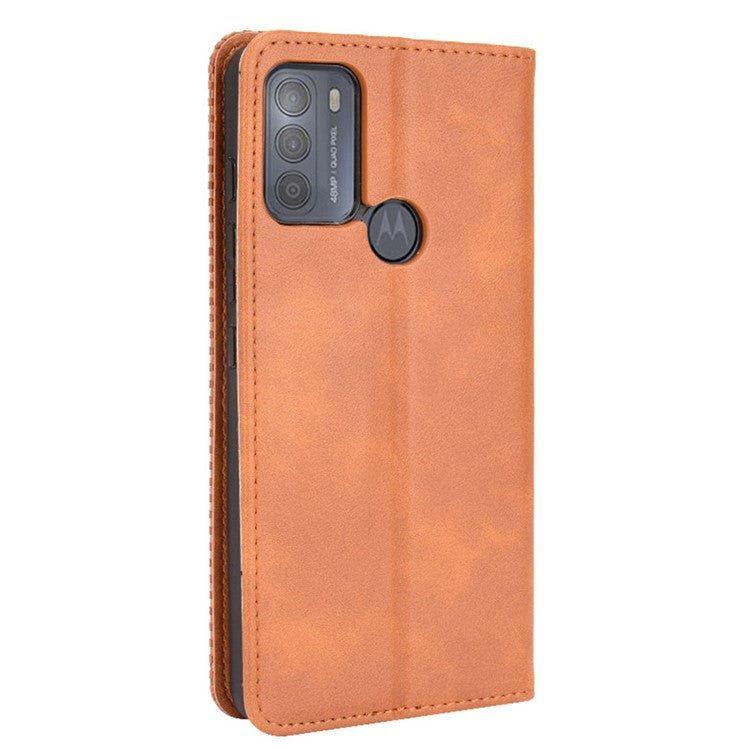 Vintage Style Phone Case Wallet Stand Magnetic Closure Leather Cover for Motorola Moto G50 - Brown