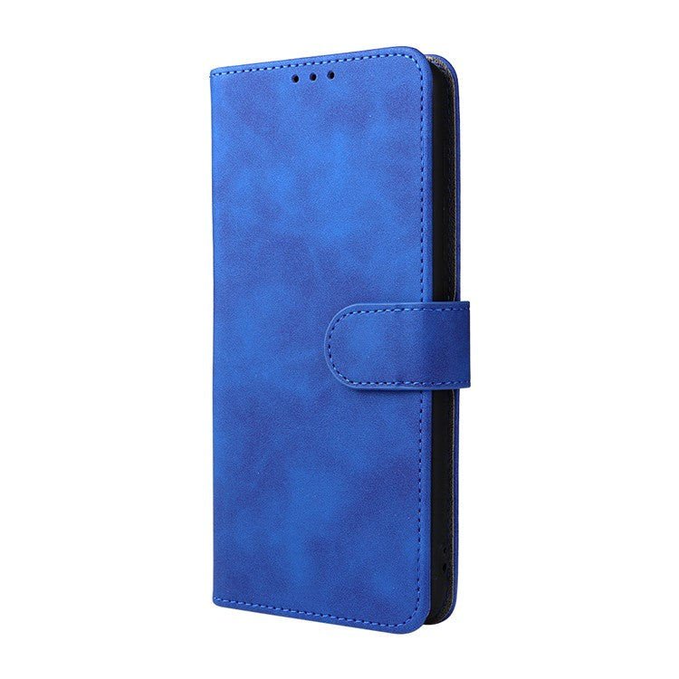 Skin-Touch Feeling PU Leather Wallet Phone Case Flip Stand Cover for Motorola Moto E30 / E40 - Blue