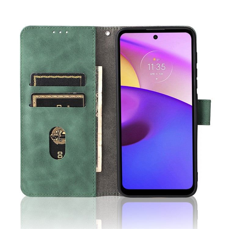 Skin-Touch Feeling PU Leather Wallet Phone Case Flip Stand Cover for Motorola Moto E30 / E40 - Green