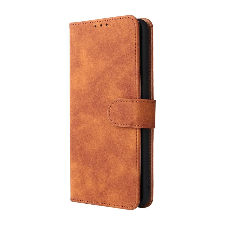 Skin-Touch Feeling PU Leather Wallet Phone Case Flip Stand Cover for Motorola Moto E30 / E40 - Brown