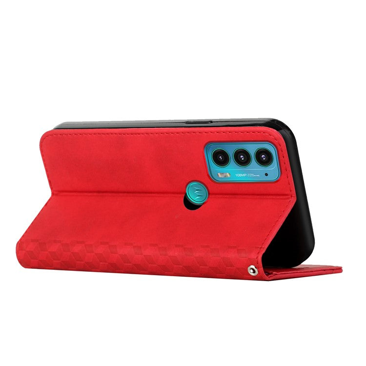 Scratch-proof Rhombus Pattern Skin-touch Case Drop-proof Auto-absorbed Magnetic Closing Leather Phone Cover with Stand for Motorola Edge 20 - Red