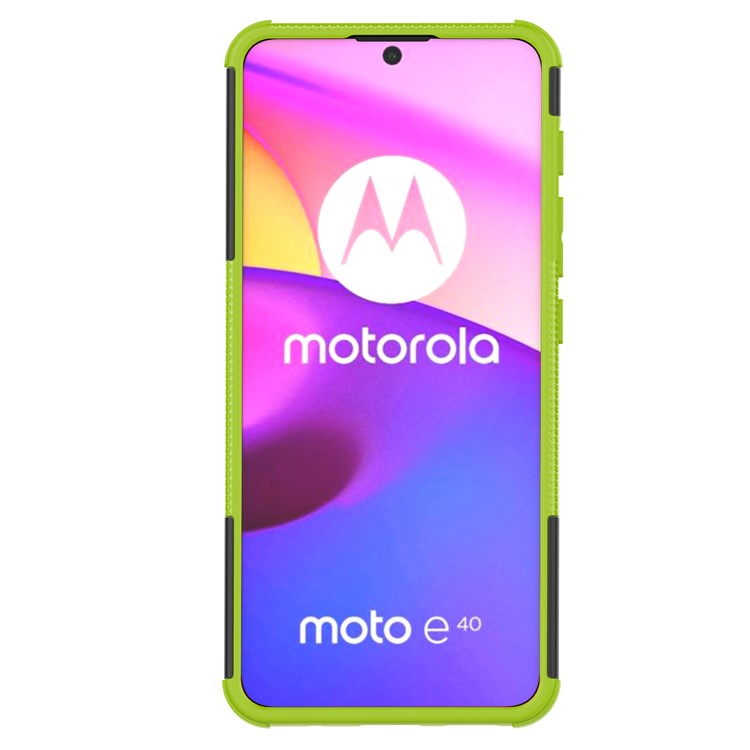 Anti-slip Tire Texture PC + TPU Combo Double Protection Anti-scratch Back Cover with Kickstand for Motorola Moto E40 - Green