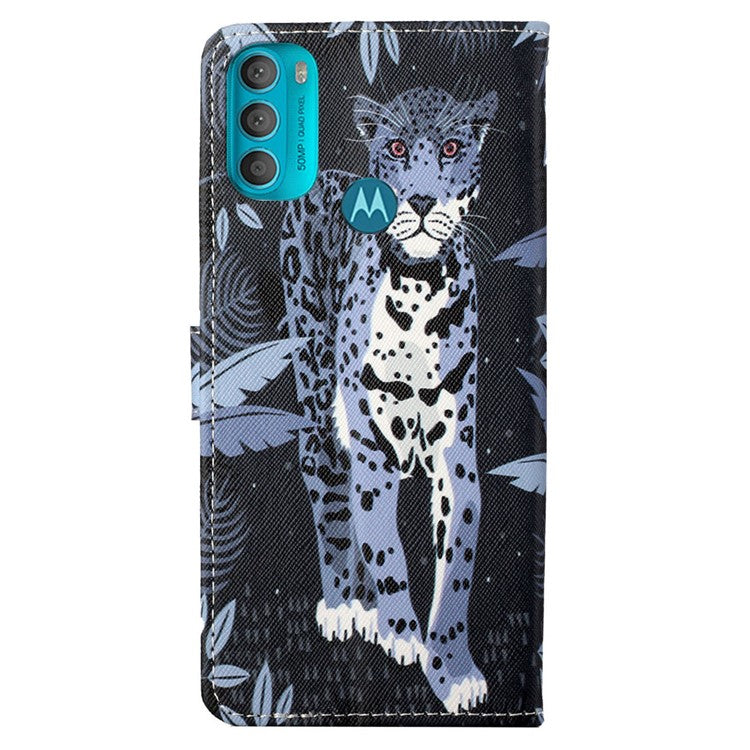 Wallet Style 3D Pattern Printing Cross Texture PU Leather Case Magnetic Flip Stand Shockproof Cover with Strap for Motorola Moto G71 5G - Leopard