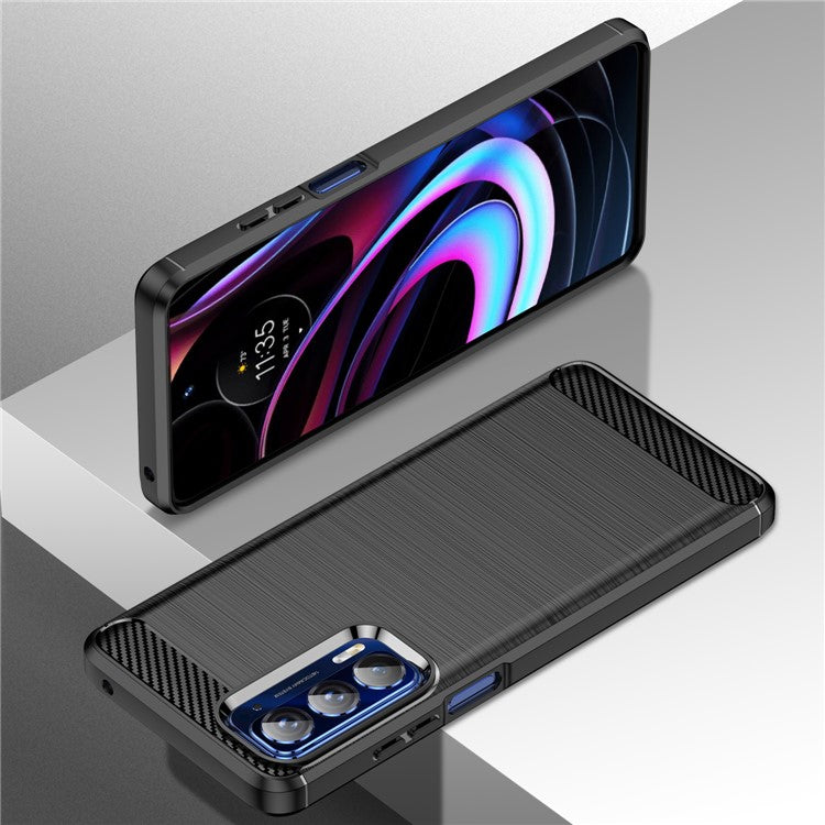Ultra Thin Flexible TPU Case Scratch-Resistant Carbon Fiber Texture Freely-Twisted Phone Cover with Brushed Surface for Motorola Edge (2021)/Edge 5G UW - Black