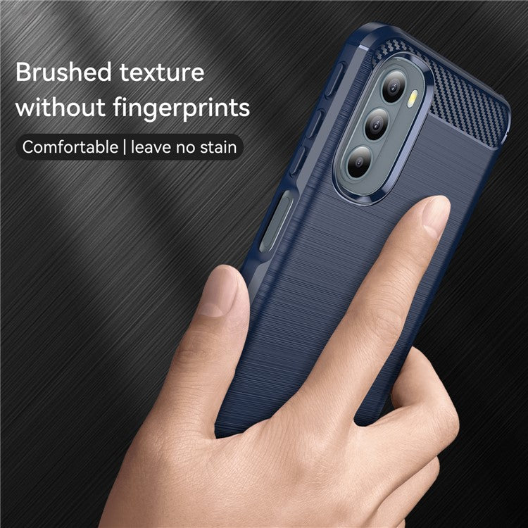 1.8mm Flexible Carbon Fiber Texture TPU Case Brushed Surface Phone Cover with Drop-Proof Air Bag Buffer for Motorola Moto G31/G41 - Blue