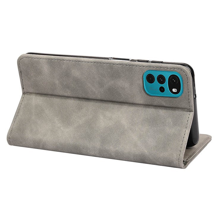 Shockproof Case for Motorola Moto G22 Business Style Phone Stand Cover Phone Case Splicing Leather Shell with Wallet - Grey