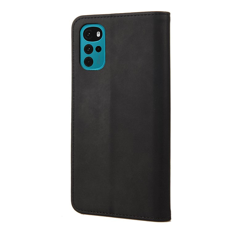 Shockproof Case for Motorola Moto G22 Business Style Phone Stand Cover Phone Case Splicing Leather Shell with Wallet - Black