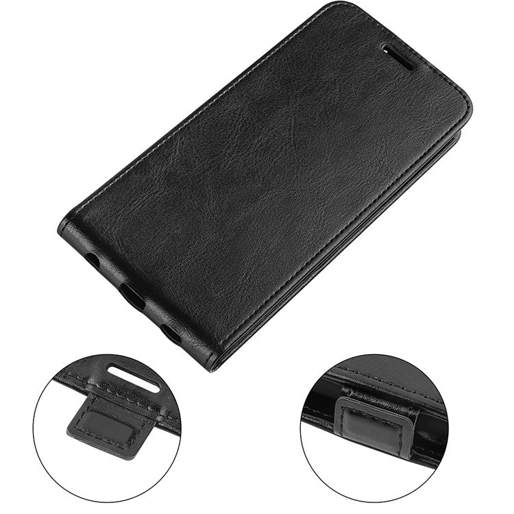 Vertical Flip Leather Case for Motorola Moto G22, Crazy Horse Texture Shockproof Phone Cover with Card Holder - Black
