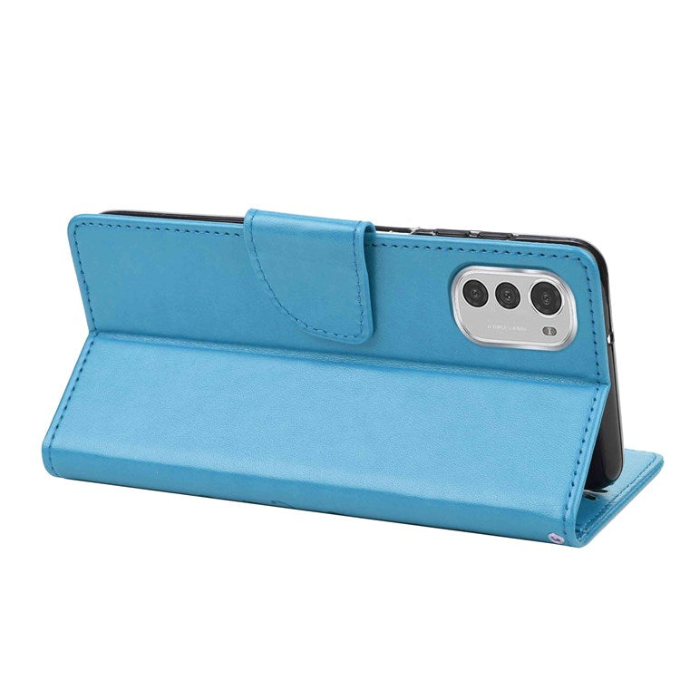 Butterfly Flower Imprinting Wallet Leather Case for Motorola Moto E32, Phone Shell Accessory with Stand - Blue