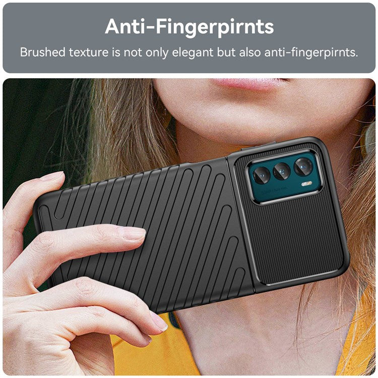 Thunder Series Thickened TPU Case for Motorola Moto G42 4G, Twill Texture Non-slip Anti-drop Phone Cover Protector - Black