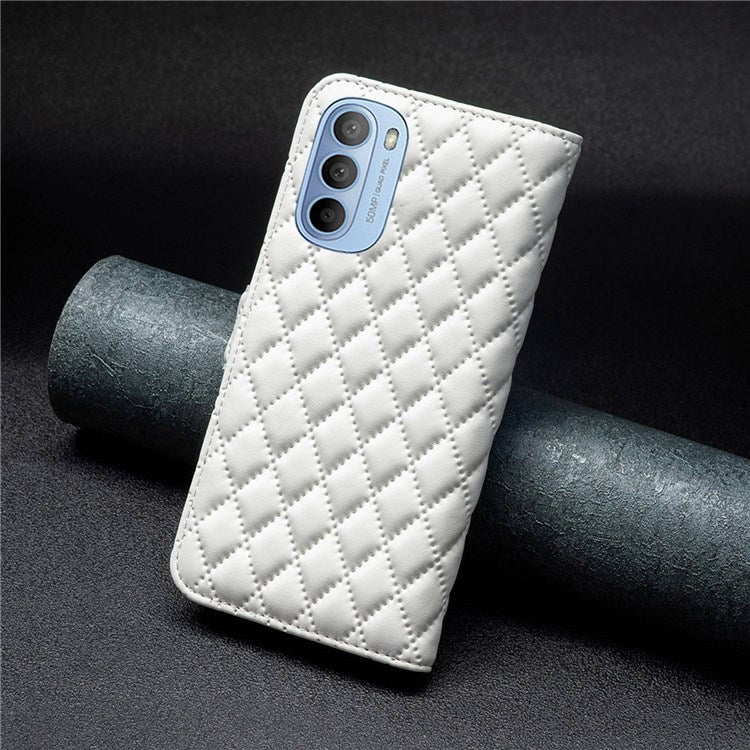 BINFEN COLOR For Motorola Moto G31 4G / G41 4G BF Style-14 Matte Phone Case Imprinted Rhombus Pattern PU Leather Wallet Stand Cover - White