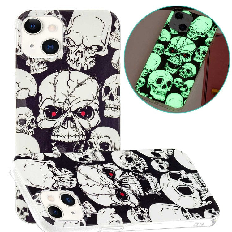 For iPhone 14 Plus 6.7 inch Luminous Noctilucent Phone Case Anti-scratch Pattern Printing IMD Soft TPU Cover - Skull