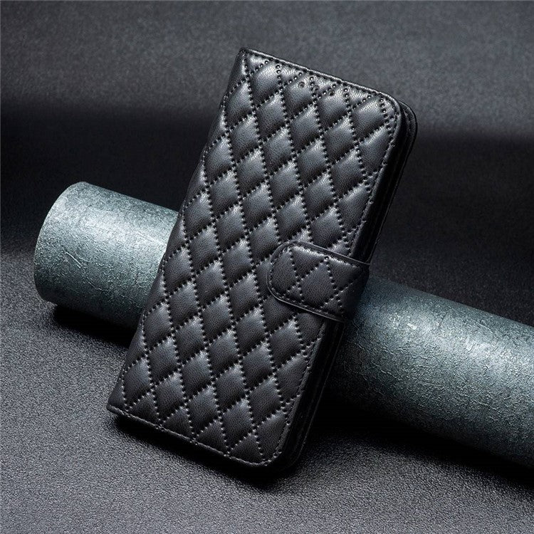 BINFEN COLOR for Motorola Moto G62 5G BF Style-14 Wear-resistant Imprinted Rhombus Pattern Stand Anti-fall Phone Shell with Wallet - Black