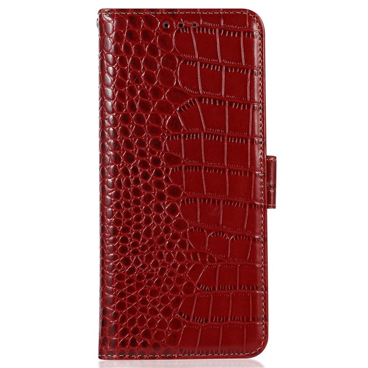 For Motorola Moto G32 4G Anti-scratch Shockproof Crocodile Texture Case RFID Blocking Genuine Cowhide Leather Wallet Phone Shell - Red