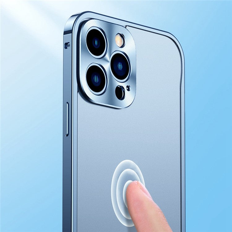 Shockproof Case for iPhone 14 Plus PC+Metal Slim Phone Case Anti-Scratch Phone Cover with Metal Lock - Gold