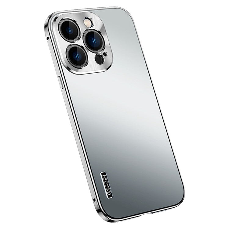 IM-CHEN For iPhone 14 Pro Anti-scratch Matte Phone Case Metal Lens Cover Ultra Slim Magnetic Phone Back Cover with Buckle Lock - Silver