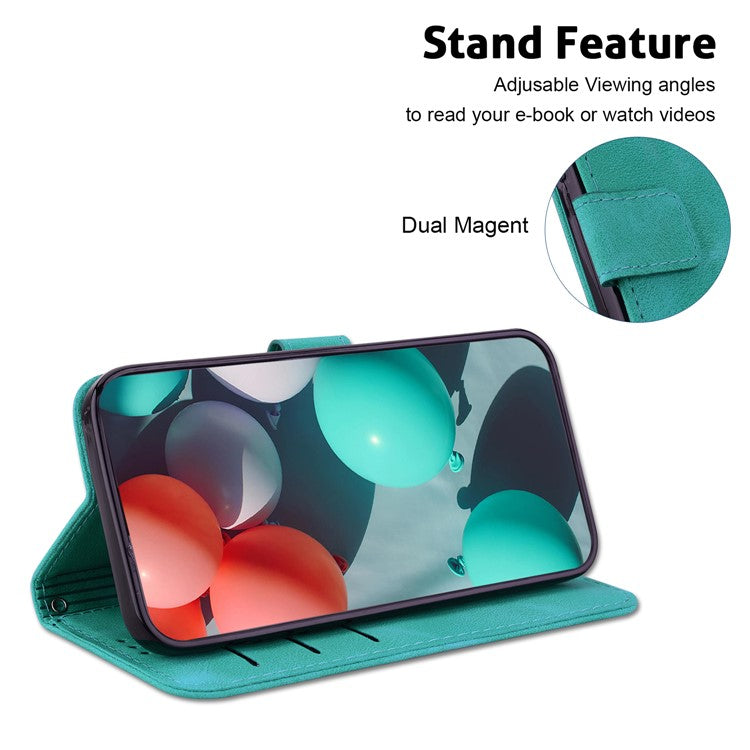 For Motorola Moto G35 5G Stand Case 7-Shaped Pattern Imprint Leather Phone Cover - Green