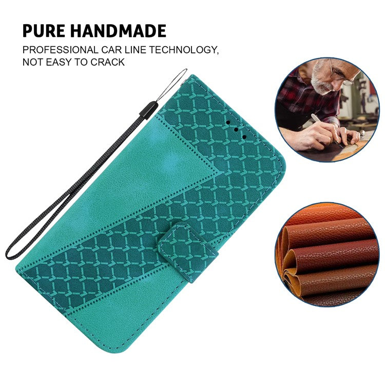 For Motorola Moto G35 5G Stand Case 7-Shaped Pattern Imprint Leather Phone Cover - Green