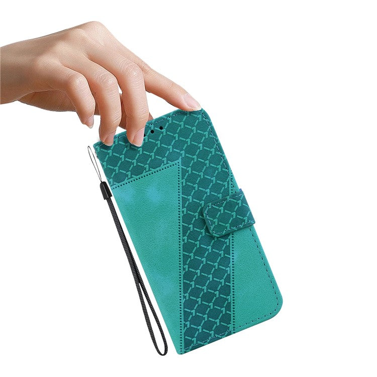 For Motorola Moto G35 5G Stand Case 7-Shaped Pattern Imprint Leather Phone Cover - Green