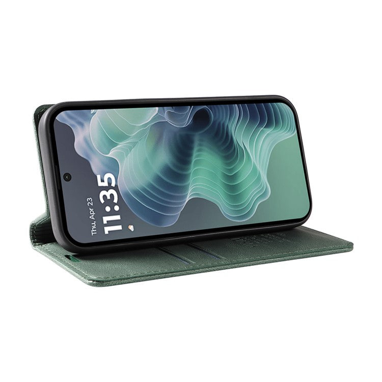 YIKATU YK-004 For Motorola Moto G35 5G Case Leather Skin-Touch Phone Cover Magnetic Auto-Absorbed - Green