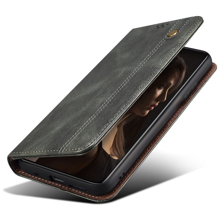 For Motorola Moto G35 5G Case Crazy Horse Texture Waxy Leather Wallet Stand Phone Cover - Green