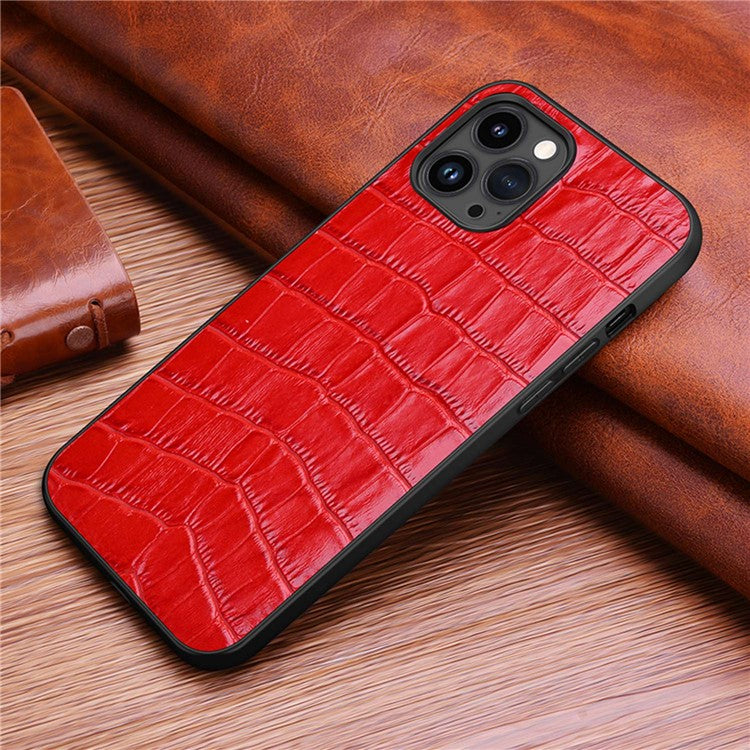 Rubberized Phone Case for iPhone 14 Pro Max Anti-Fall TPU Phone Case Genuine Leather Crocodile Texture Protective Cover - Red