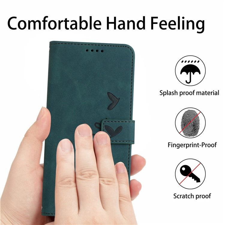 Stand Case for Motorola Edge 60 Fusion 5G / Edge (2025) 5G PU Leather Phone Cover Imprinted Heart Pattern - Green