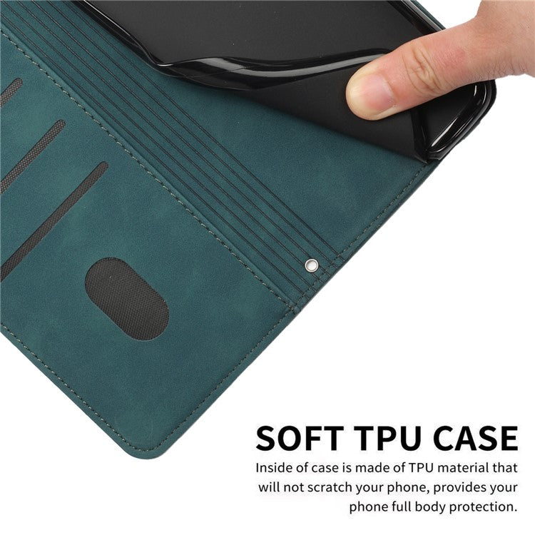 Stand Case for Motorola Edge 60 Fusion 5G / Edge (2025) 5G PU Leather Phone Cover Imprinted Heart Pattern - Green