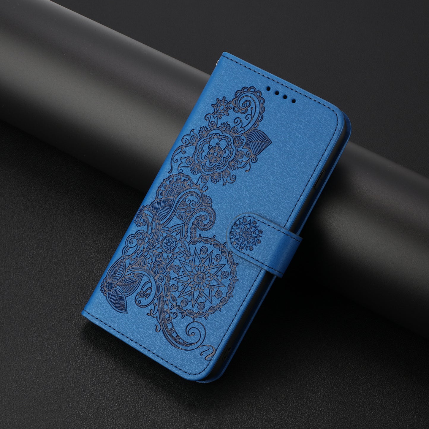 For iPhone 17 Phone Cases Mandala Flower Leather Wallet Mobile Cover with Strap - Royal Blue