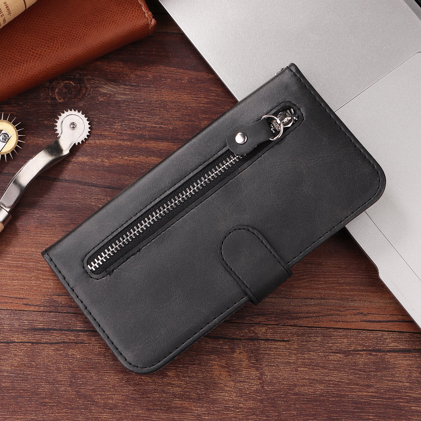 For iPhone 17 PU Leather Cases with Zipper Pocket Wallet Phone Cover Stand - Black
