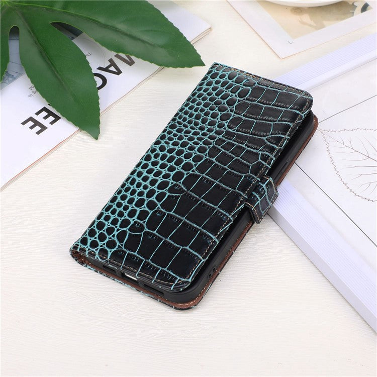 For Motorola Moto E22 4G / E22i 4G Genuine Cowhide Leather Flip Folio Case RFID Blocking Stand Crocodile Texture Wallet Phone Cover - Green