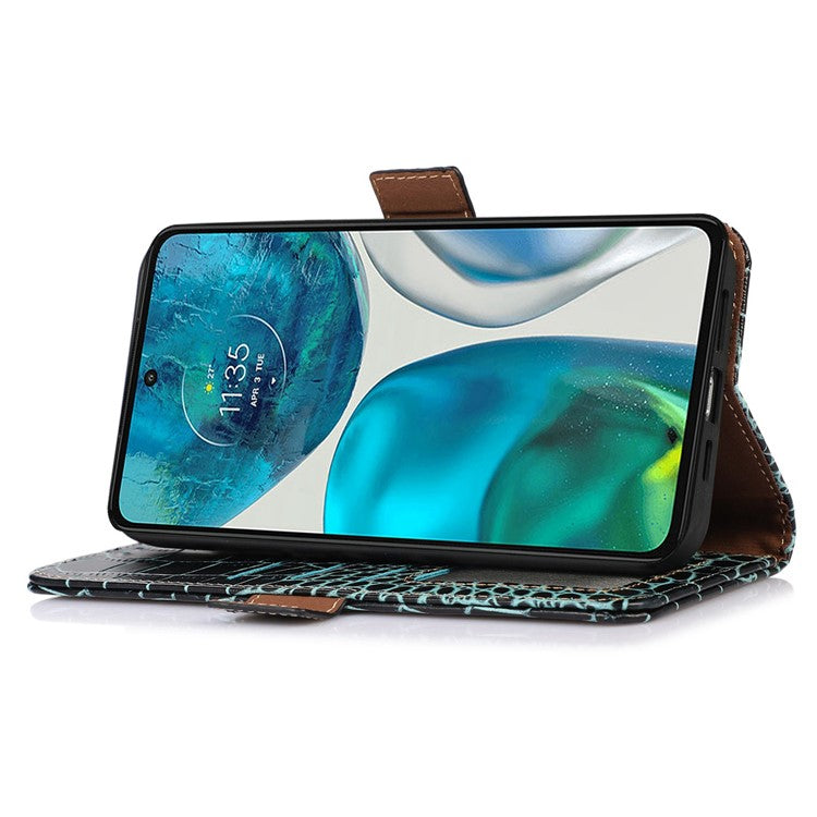For Motorola Moto G72 4G Crocodile Texture RFID Blocking Phone Case Genuine Cowhide Leather Wallet Stand Protective Phone Cover - Green