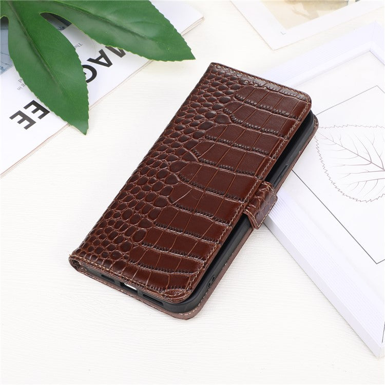 Leather Phone Case for Motorola Moto G53 5G, RFID Blocking Crocodile Texture Anti-scratch Drop-proof Phone Cover Wallet Stand - Brown