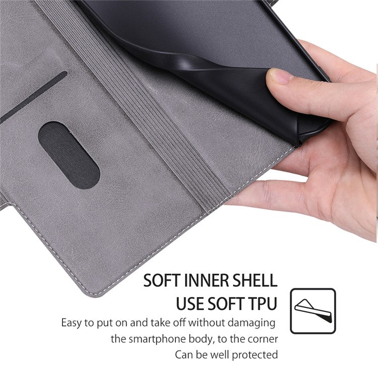 Stand Cell Phone Case for Motorola Moto E13 4G PU Leather Card Holder Protective Phone Cover - White