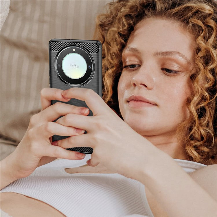 For Honor X9a 5G / X40 5G / Magic5 Lite 5G Carbon Fiber Texture Phone TPU Case Brushed Phone Cover - Black