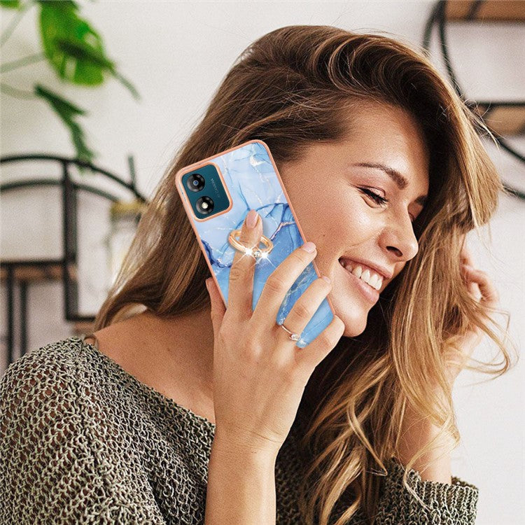 YB IMD Series-17 Style-E for Motorola Moto E13 4G Marble Pattern Electroplated Edge Phone Case with Ring Kickstand 2.0mm TPU IMD Cover - Blue