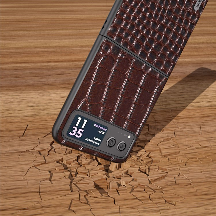 ABEEL For Motorola Razr 40 5G Protective Case Genuine Cow Leather Coated PC Crocodile Texture Phone Cover - Coffee