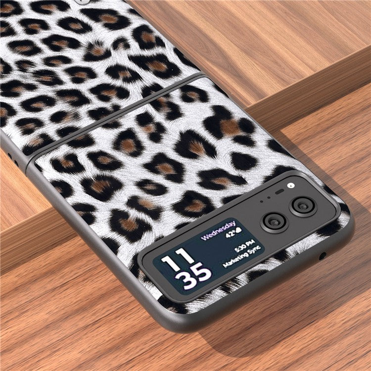 ABEEL For Motorola Razr 40 5G Leopard Texture Phone Cover PU Leather + PC Scratch Resistant Case - Silver