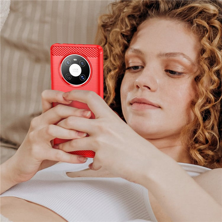 For Huawei Mate 40E / Mate 40 Case Slim-Fit Carbon Fiber Texture Phone Cover TPU Shell - Red