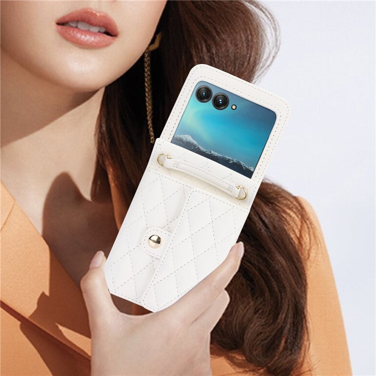 For Motorola Razr 40 Ultra 5G Card Slots Case PU Leather+PC Crossbody Phone Cover - White