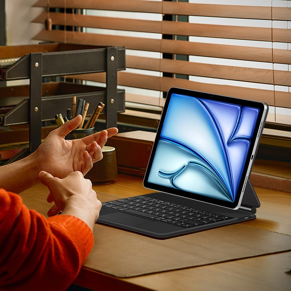 Keyboard For iPad Air 13 inch (2025) (2024) / Pro 12.9 (2022) (2021) (2020) (2018) Pogo Pin Direct Connection Keyboard (Russian) Leather Case