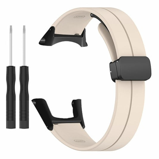For Sunnto Ambit 3 / Ambit 3 Sport / Ambit 3 Run Watch Band Silicone Soft Strap with Magnetic Folding Clasp - Retro White